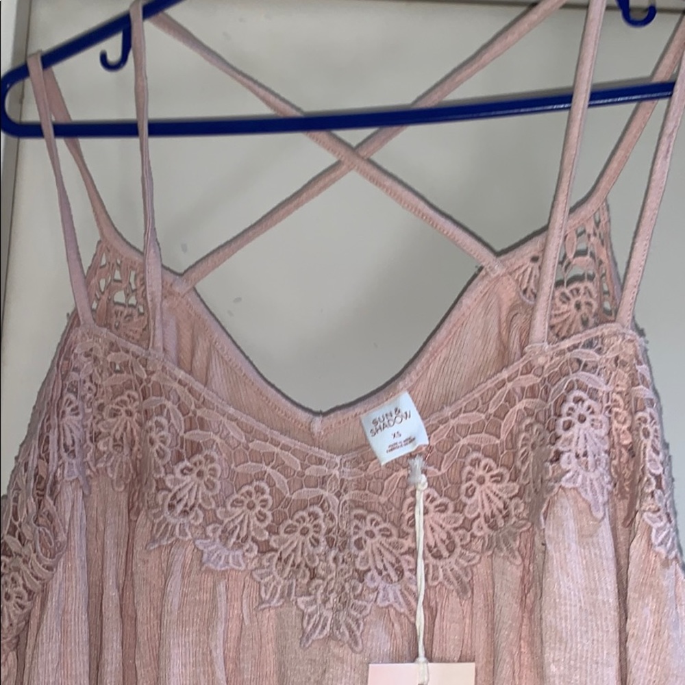 NWT Sun & Shadow Pink Off Shoulder Lace Top XS - Picture 3 of 3